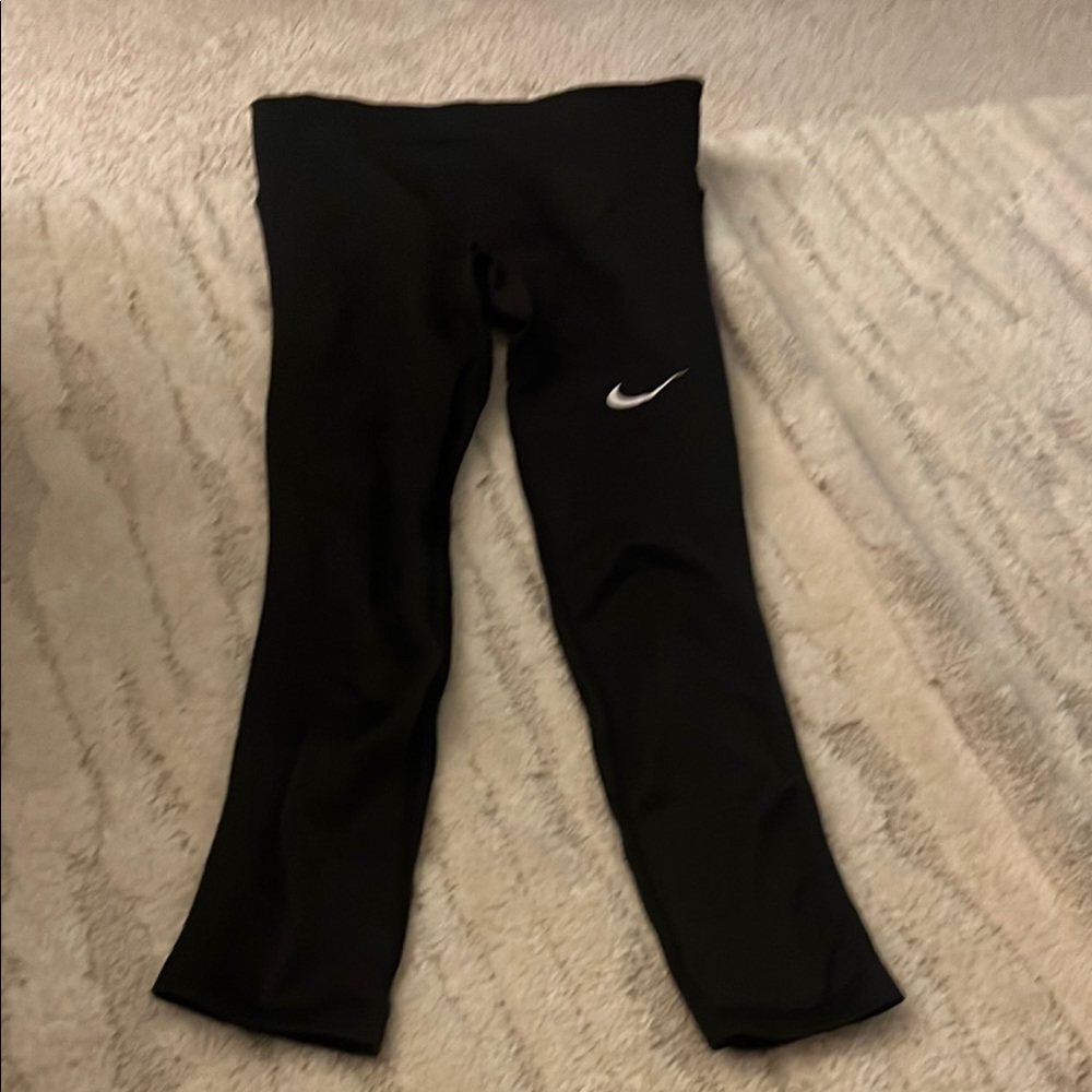 Nike women’s epic running 🏃🏻‍♀️ Black Leggings
